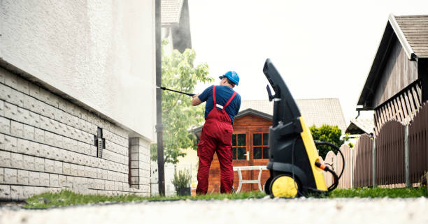 Best Parking Lot and Garage Cleaning  in Crestview, FL